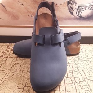 Birkis by Birkenstock blue leather Sz 8.5/39